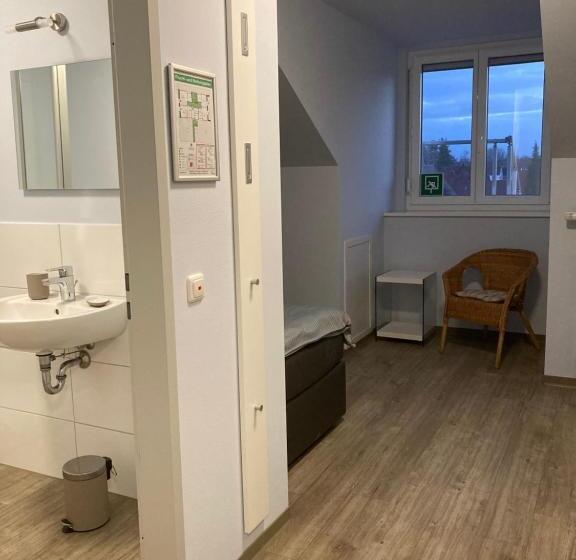 Номер Стандарт Индивидуальный, Das Singold Hotel Mit Highspeed Wlan Und Digitalem Schlüssel