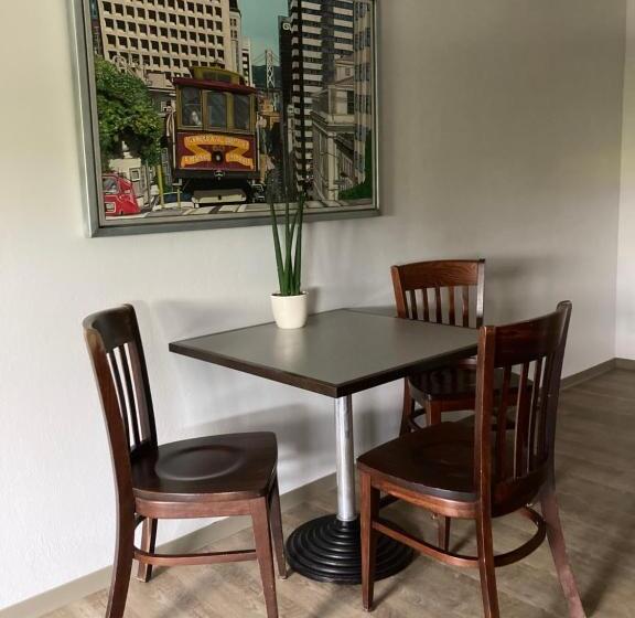 Family Suite, Das Singold Hotel Mit Highspeed Wlan Und Digitalem Schlüssel