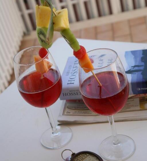 スタンダードルーム, Giuliana