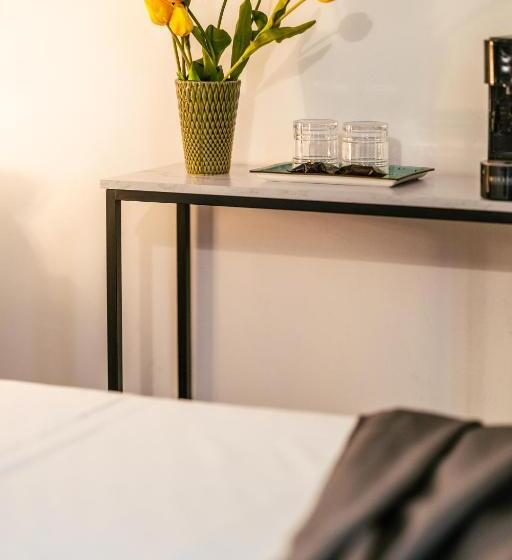 اتاق استاندارد با تخت بزرگ, Marmur Luxury Room