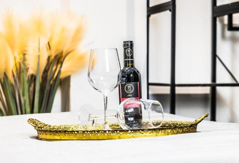 اتاق استاندارد با تخت بزرگ, Marmur Luxury Room