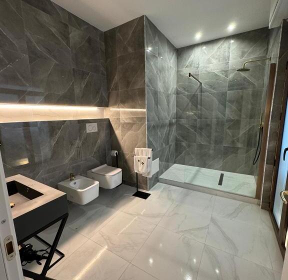 آپارتمان 2 خوابه, Marmur Luxury Room