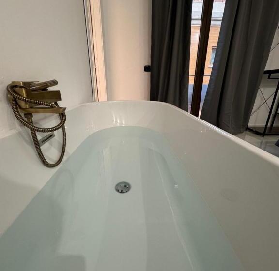 آپارتمان 2 خوابه, Marmur Luxury Room