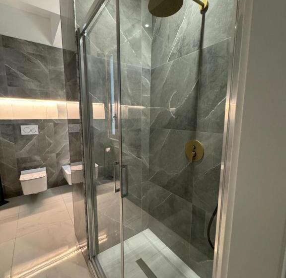 اتاق استاندارد با تخت بزرگ, Marmur Luxury Room