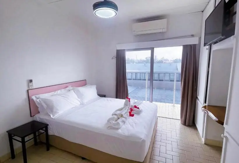 سوئیت 2 خوابه, Coconut Palms Resort & Diamond Casino