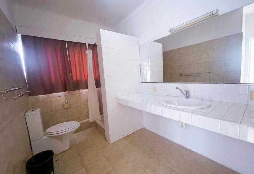 سوئیت 2 خوابه, Coconut Palms Resort & Diamond Casino