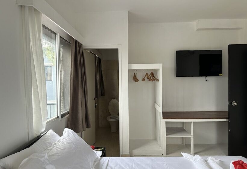 اتاق لوکس, Coconut Palms Resort & Diamond Casino