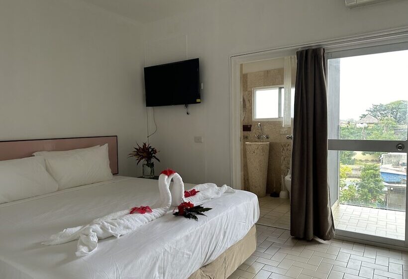 اتاق لوکس, Coconut Palms Resort & Diamond Casino