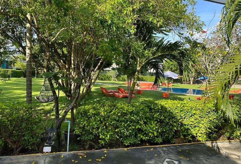 1 Bedroom Villa Garden View, Kata Forte Resort