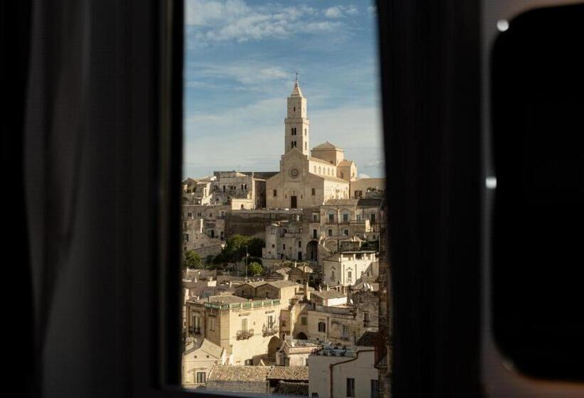 带大床的高级房间, Lo Stemma Luxury Boutique