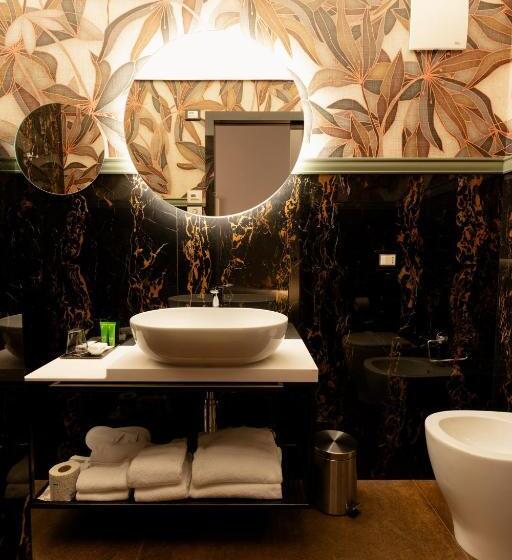 带大床的标准间, Lo Stemma Luxury Boutique