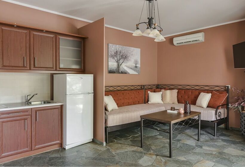 豪华套房, Paramithenio Village Beach Resort & Spa