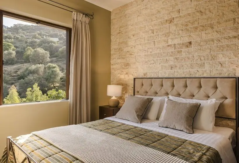 Deluxe Suite Sea View, Paramithenio Village Beach Resort & Spa