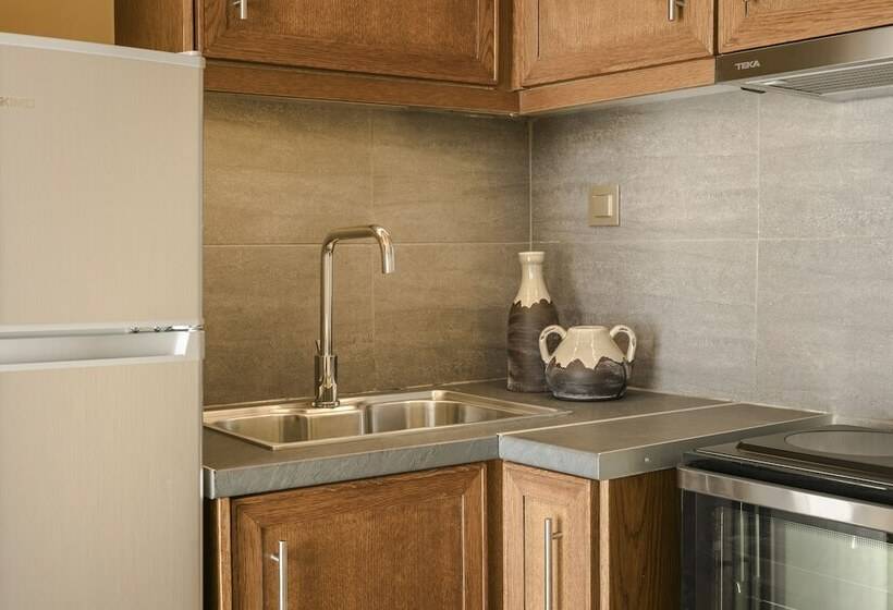 סוויטת פרמיום עם נוף לים, Paramithenio Village Beach Resort & Spa