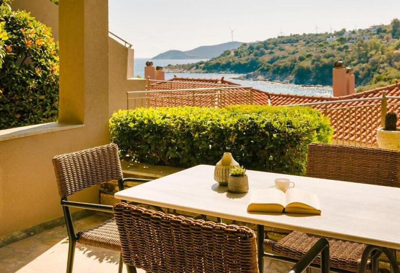 סוויטת דלוקס נוף לים, Paramithenio Village Beach Resort & Spa