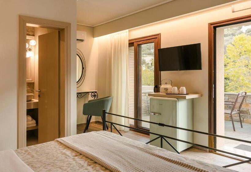 חדר דלוקס צדדי נוף לים, Paramithenio Village Beach Resort & Spa