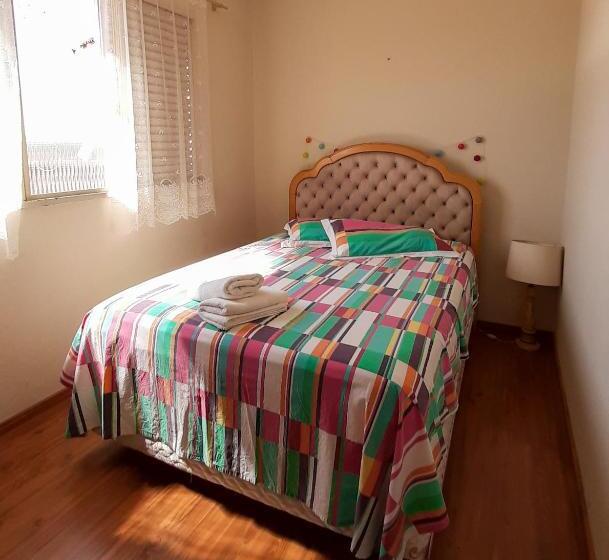 バス共有のスタンダードルーム, Atalho Guest House