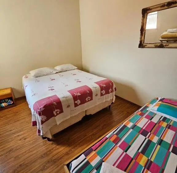 デラックスファミリールーム, Atalho Guest House