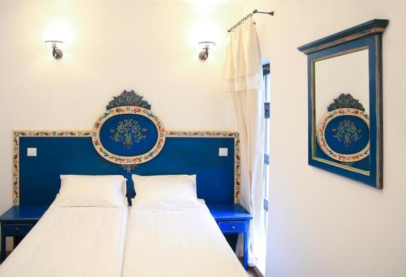 标准间带山景, Pastel Chalet