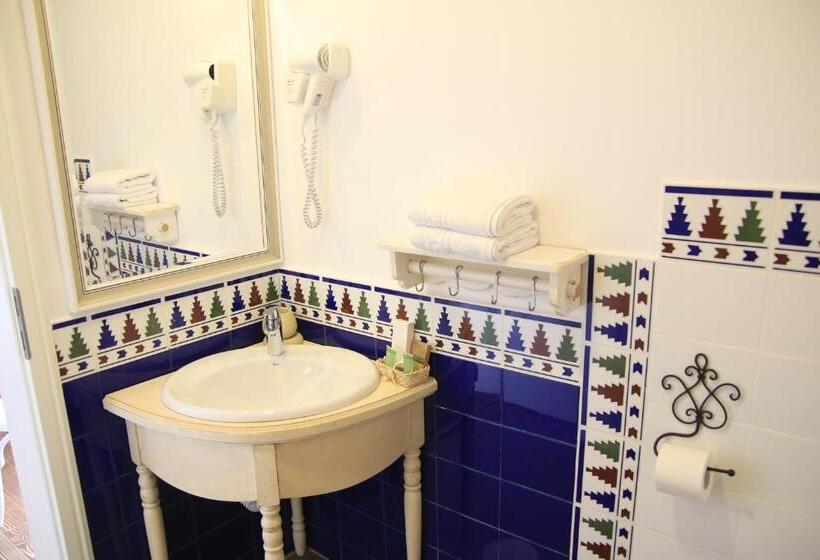 标准间带阳台, Pastel Chalet