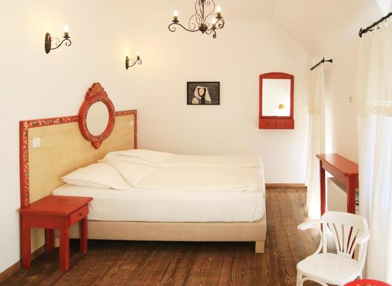 标准间带阳台, Pastel Chalet