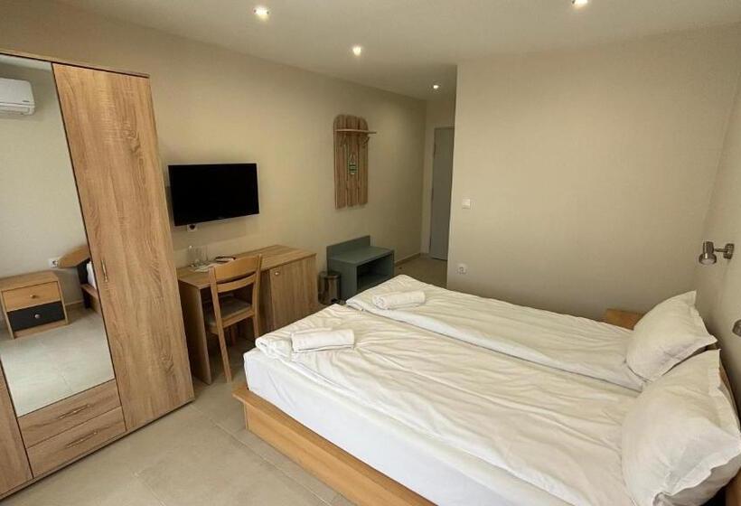 Chambre Economy, семеен хотел сирена