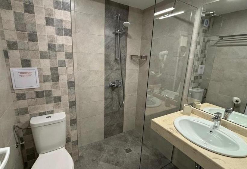 3 Bett Economy Zimmer, семеен хотел сирена