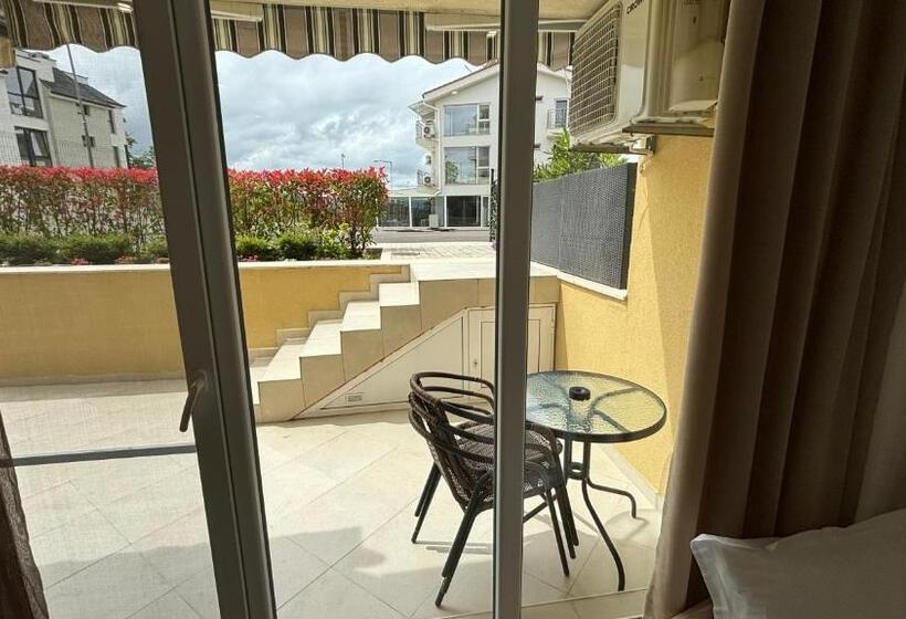 3 Bett Economy Zimmer, семеен хотел сирена