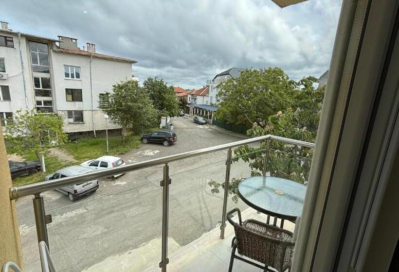 3-Bett-Standardzimmer, семеен хотел сирена