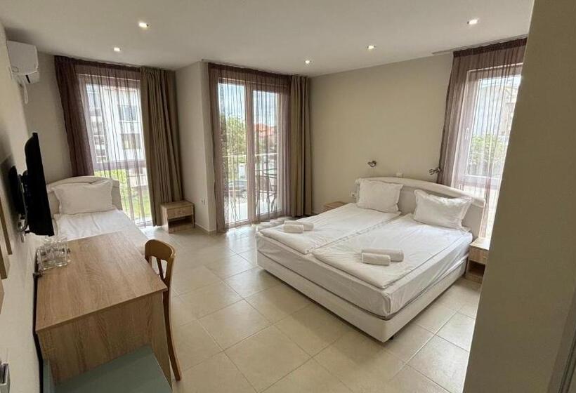 3-Bett-Standardzimmer, семеен хотел сирена