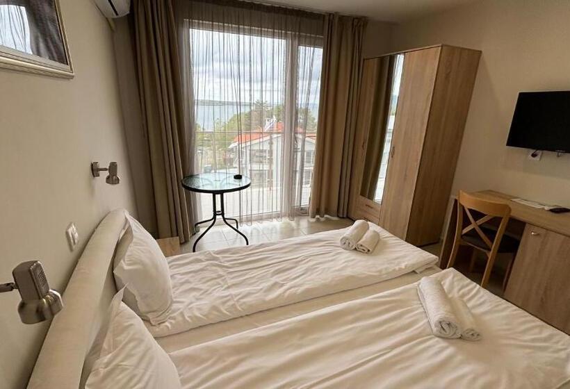 Deluxe Zimmer mit Meerblick, семеен хотел сирена