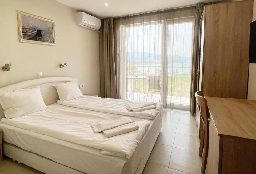 1 Schlafzimmer Apartment Meerblick, семеен хотел сирена