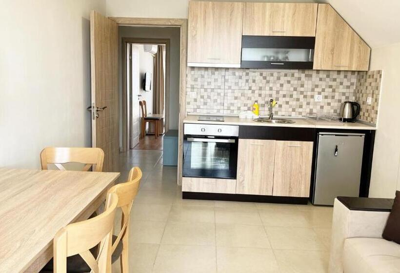 1 Schlafzimmer Apartment Meerblick, семеен хотел сирена