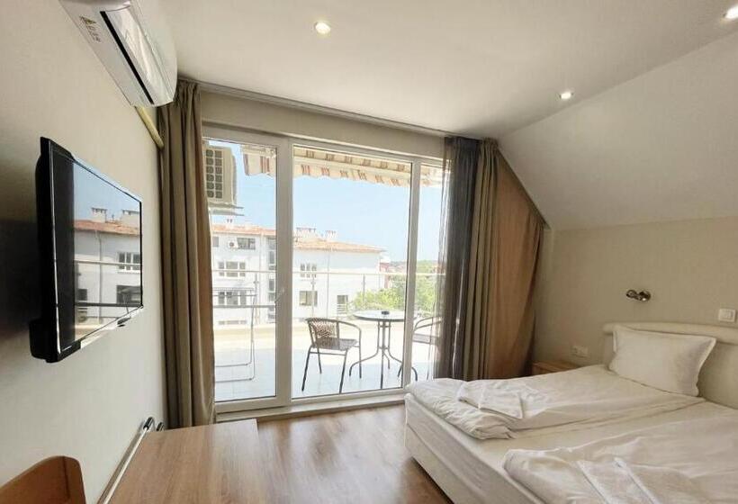 1 Schlafzimmer Apartment Meerblick, семеен хотел сирена