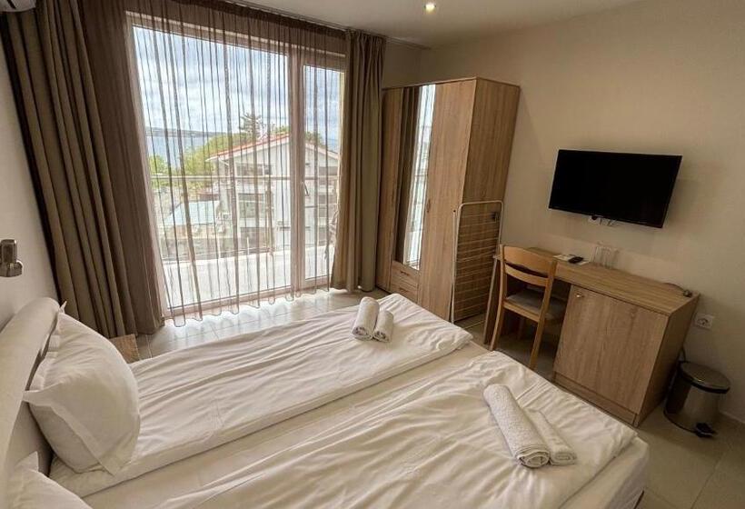 Deluxe Zimmer mit Meerblick, семеен хотел сирена