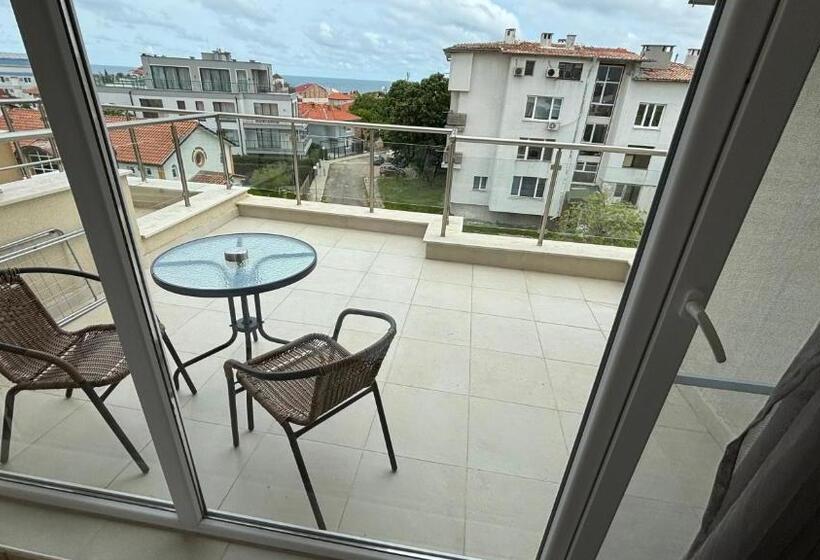 1 Schlafzimmer Apartment Meerblick, семеен хотел сирена