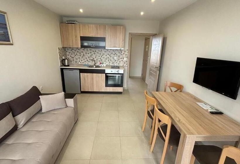 1 Schlafzimmer Apartment Meerblick, семеен хотел сирена