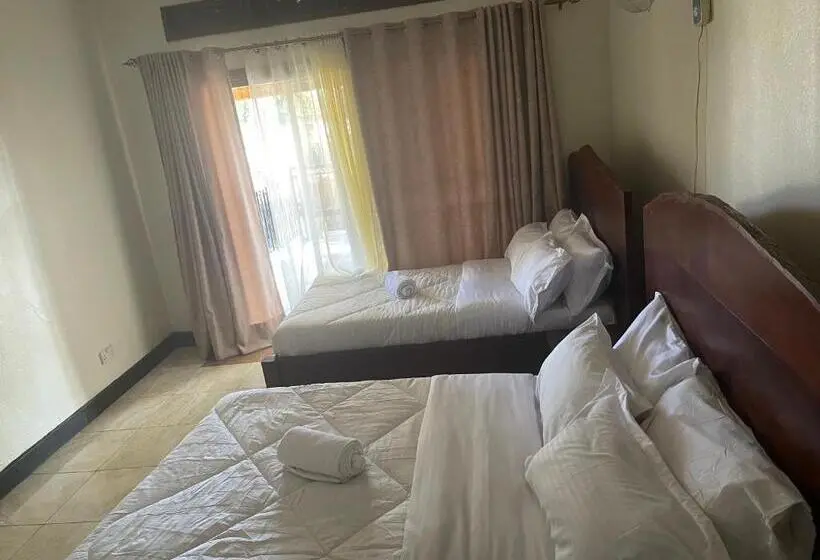 اتاق استاندارد, 7 Days Hotel On Un Base