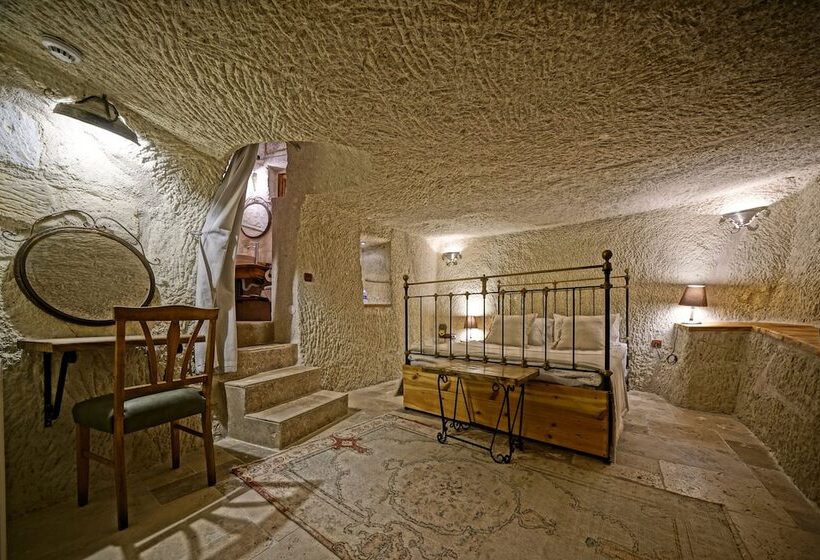 اتاق استاندارد, Naraca Cave House