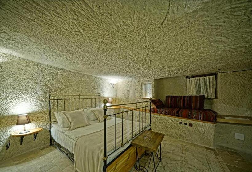 Номер Стандарт, Naraca Cave House
