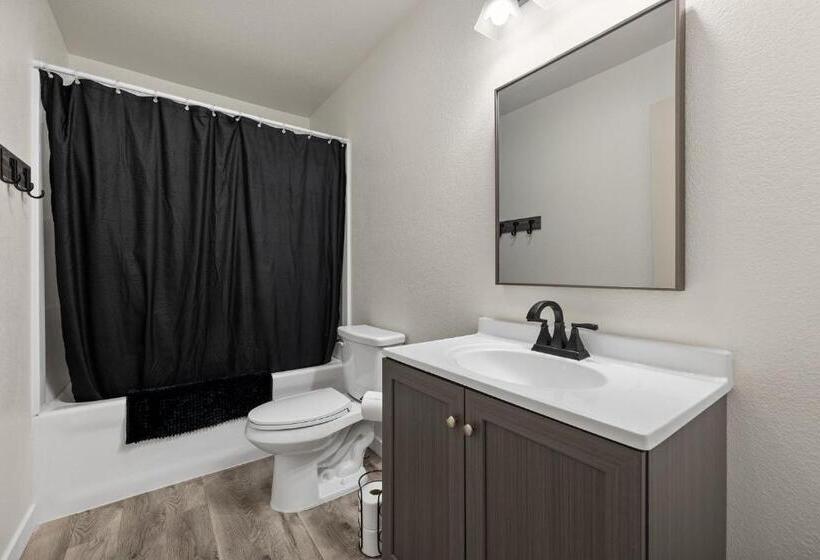 带大床的标准间, The Lodge At Angostura