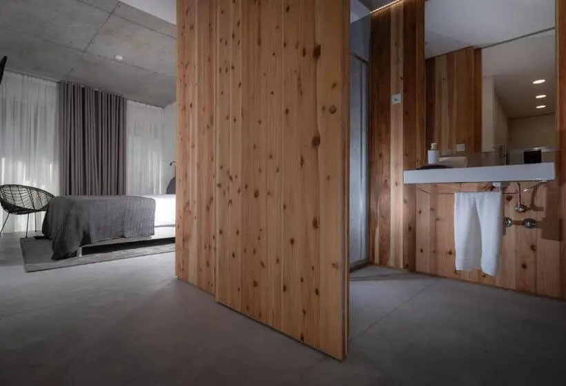 身障者適用スタンダードルーム, North Shore Hostel