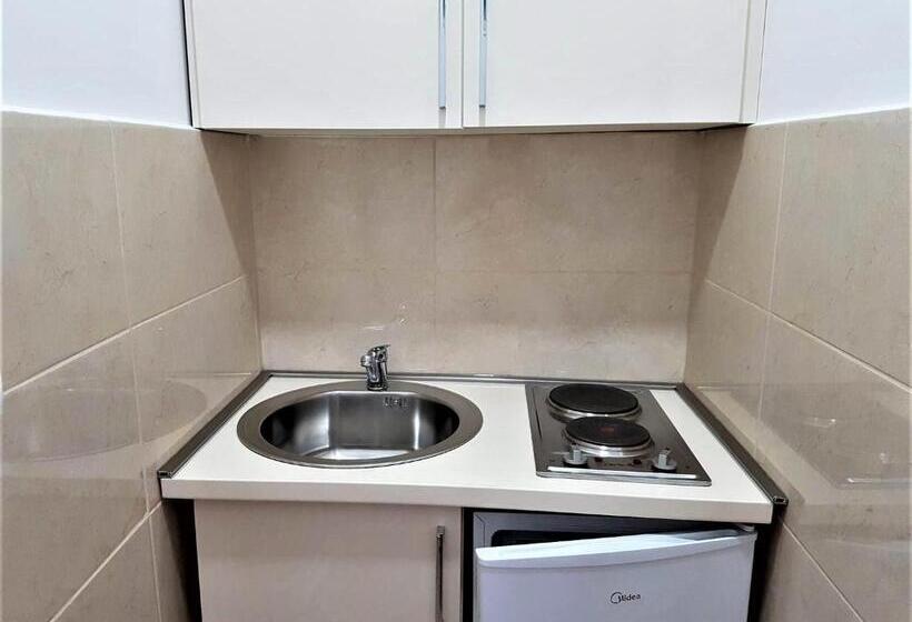 اتاق خانوادگی, Marini Casa