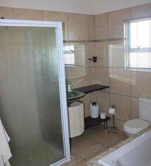 غرفة قياسية مع حمام خارجي, Three Arches Guesthouse