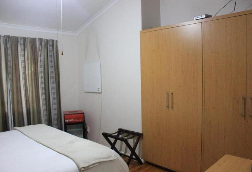 غرفة قياسية مع حمام خارجي, Three Arches Guesthouse