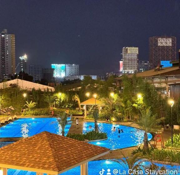 Номер Стандарт, Prisma Residences By La Casa Staycation