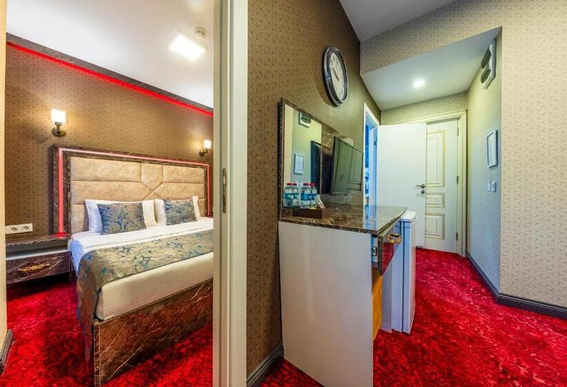 إستوديو قياسى سرير كينج, Sisli Form