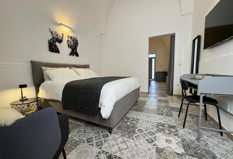 חדר סטנדרט, Holiday 365