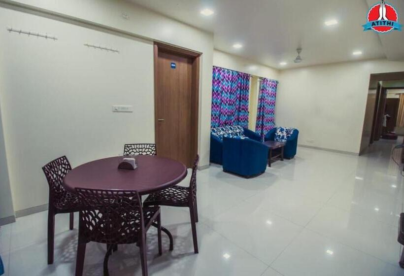 ２ベッドルームアパートメント, Atithi Service Apartment