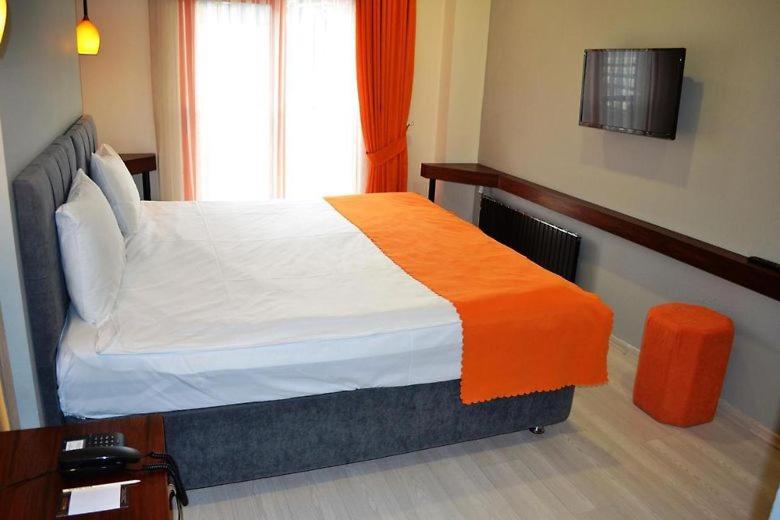 标准单人间, D&D